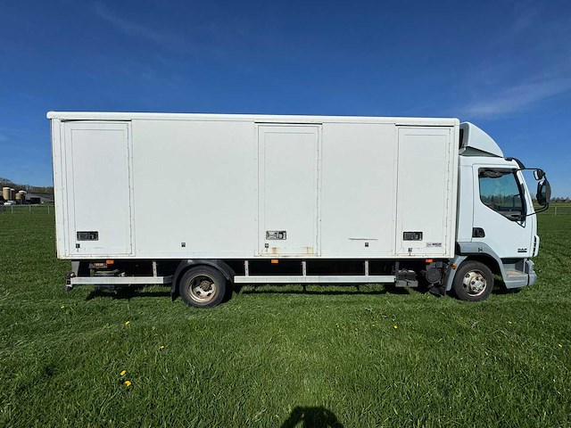 2003 daf lf 45.150 vrachtwagen - afbeelding 8 van  11