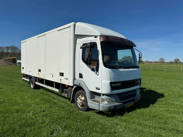 2003 daf lf 45.150 vrachtwagen - afbeelding 14 van  20