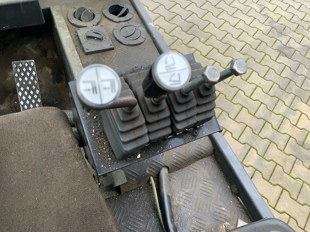 2003 dantruck 8445dg2 vorkheftruck - afbeelding 7 van  27