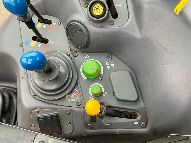 2003 deutz-fahr agrotron 165 vierwielaangedreven landbouwtractor - afbeelding 5 van  37