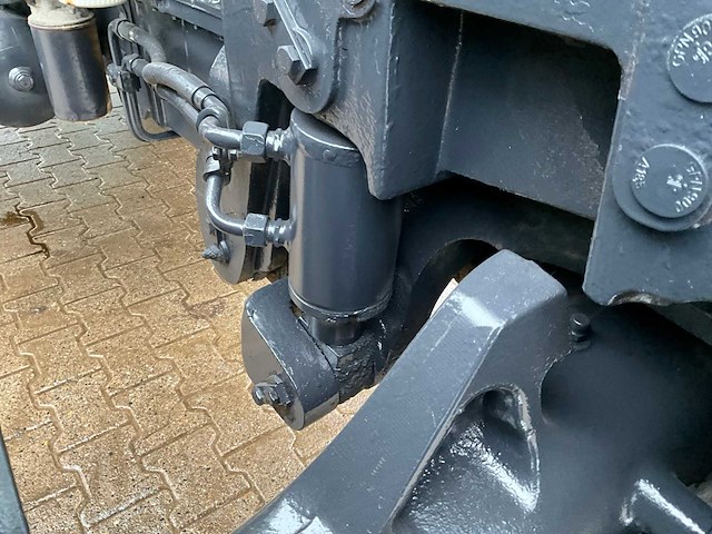 2003 deutz-fahr agrotron 165 vierwielaangedreven landbouwtractor - afbeelding 19 van  37