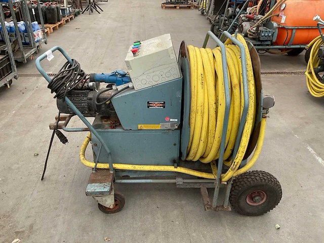 2003 empas 10135 watergeefmachine, getrokken - afbeelding 4 van  7