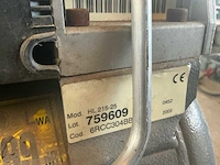 2003 euro series hl 215-25 verrijdbare luchtcompressor met drukvat en dubbele manometer - afbeelding 2 van  5