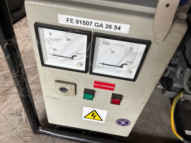 2003 europower ep2500 f noodstroomaggregaat - afbeelding 7 van  11