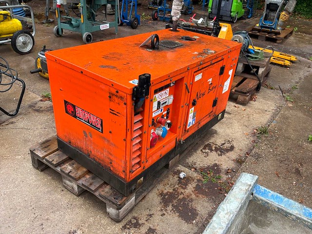 2003 europower eps83tde noodstroomaggregaat - afbeelding 4 van  11
