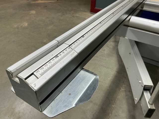 2003 felder k975 paneelcirkelzaagmachine - afbeelding 9 van  10