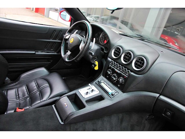 2003 ferrari 575m maranello f1 v12 17.846 km - afbeelding 14 van  34