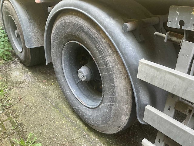 2003 floor roelofs ao oplegger kipper 3-asser met laadkraan - afbeelding 2 van  41