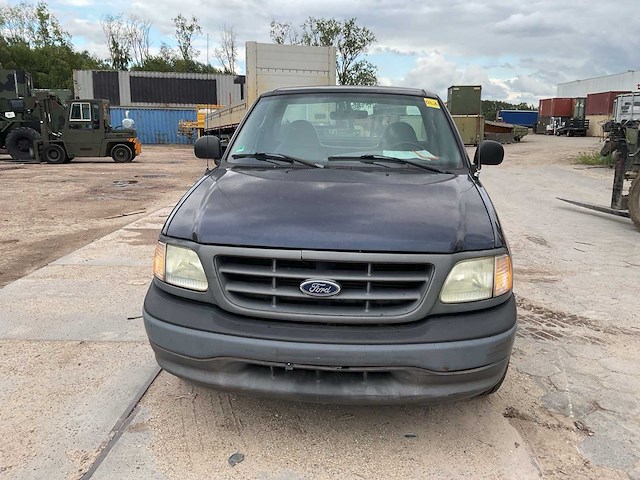 2003 ford f150 xl personenauto - afbeelding 10 van  17