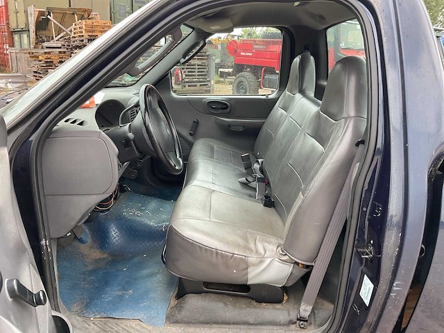 2003 ford f150 xl personenauto - afbeelding 16 van  17
