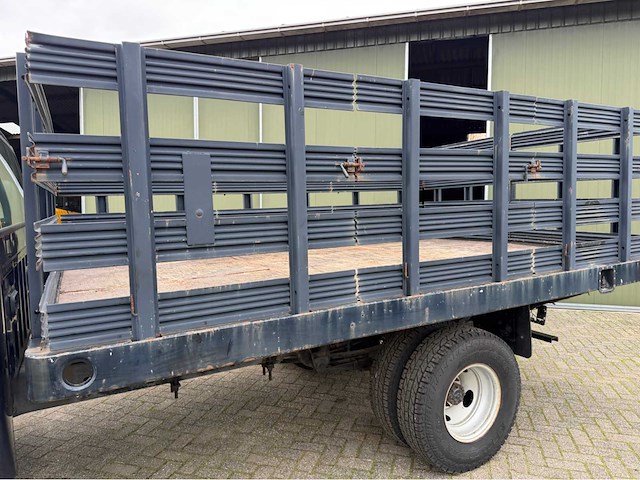 2003 ford f350 dually xl super duty stake bedrijfswagen - afbeelding 9 van  9