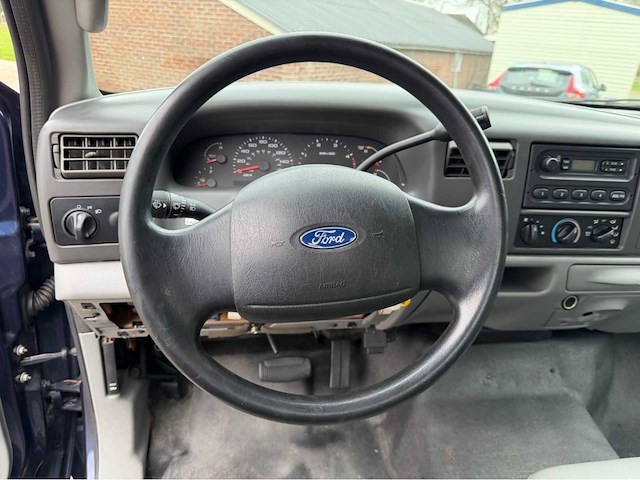 2003 ford f350 dually xl super duty stake bedrijfswagen - afbeelding 11 van  36