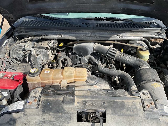 2003 ford f350 xl super duty personenauto - afbeelding 9 van  18