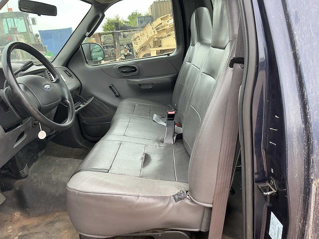 2003 ford pick-up f150 personenauto - afbeelding 7 van  8