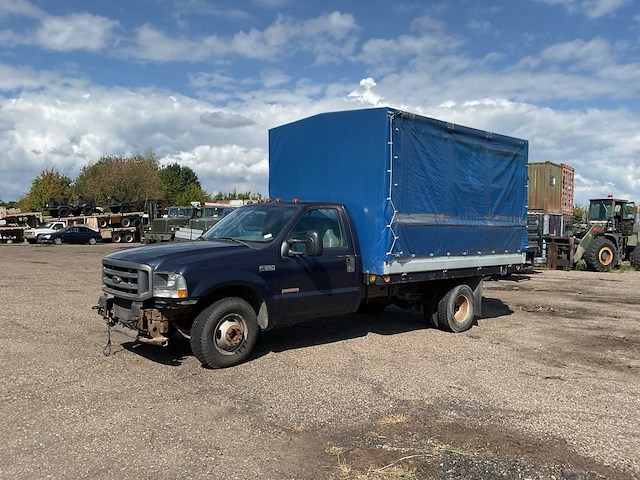 2003 ford pickup f 350 bedrijfswagen - afbeelding 1 van  12