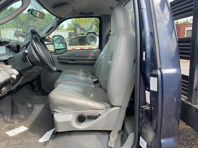 2003 ford pickup f 350 bedrijfswagen - afbeelding 11 van  12