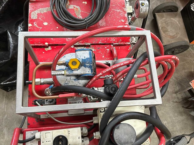 2003 globe apumk7-36 hydraulische test unit - afbeelding 6 van  8