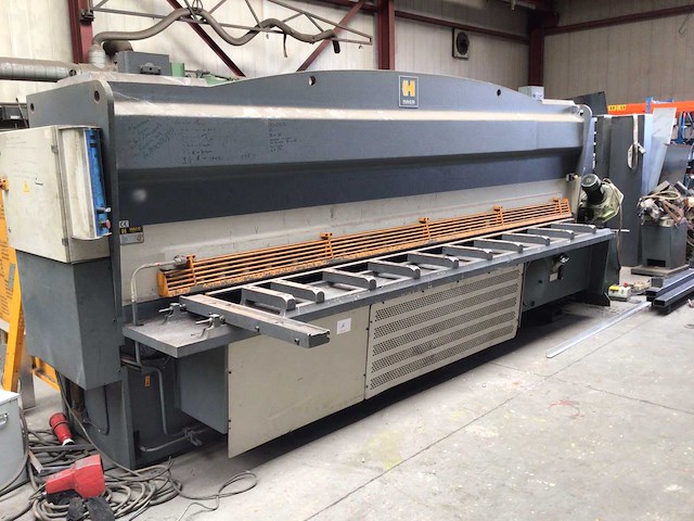 2003 haco hsl 4008 guillotine schering - afbeelding 1 van  7