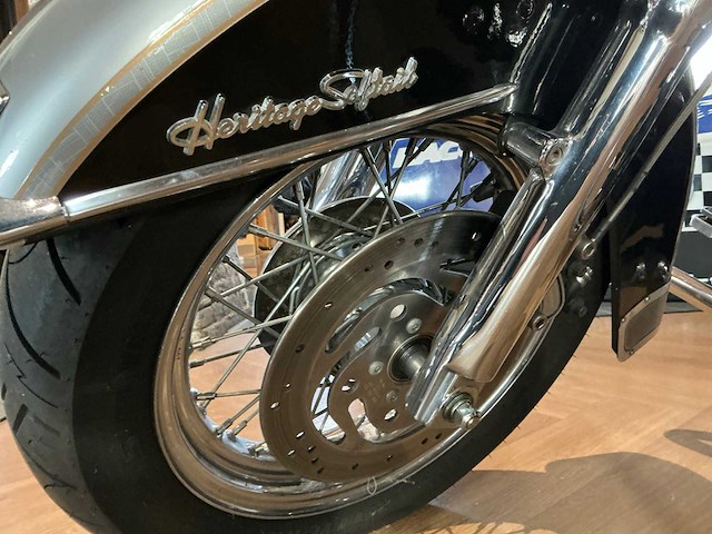 2003 harley-davidson 88 flstc heritage classic motorfiets - afbeelding 16 van  27