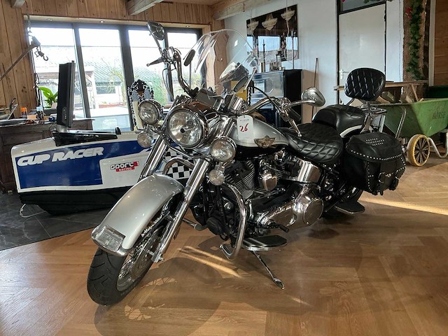 2003 harley-davidson 88 flstc heritage classic motorfiets - afbeelding 1 van  27