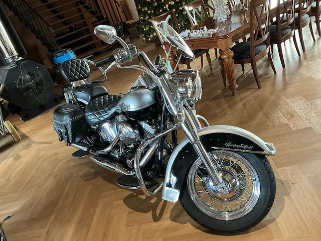 2003 harley-davidson 88 flstc heritage classic motorfiets - afbeelding 2 van  27