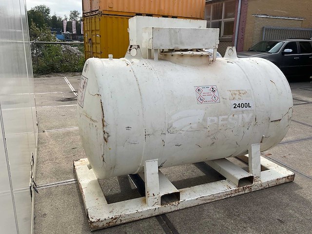 2003 hebo dw vlarem ii brandstoftank - afbeelding 4 van  9