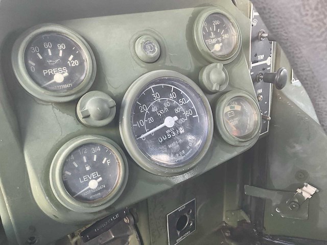 2003 humvee m 1035 a 2 ambulance - afbeelding 13 van  18