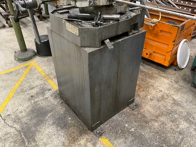 2003 huvema hu315 afkortcirkelzaagmachine - afbeelding 8 van  9