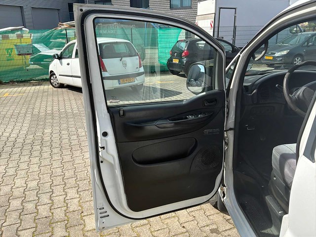 2003 hyundai h 200 2.5 tci lang dc bedrijfswagen - afbeelding 25 van  35