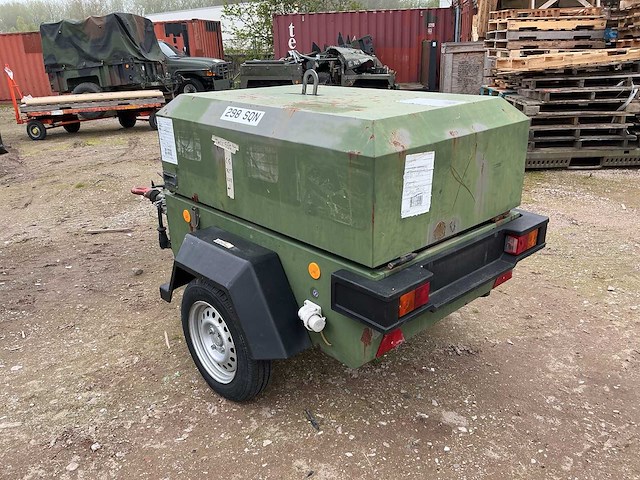 2003 ingersoll-rand r1075f726 luchtcompressor - afbeelding 4 van  9