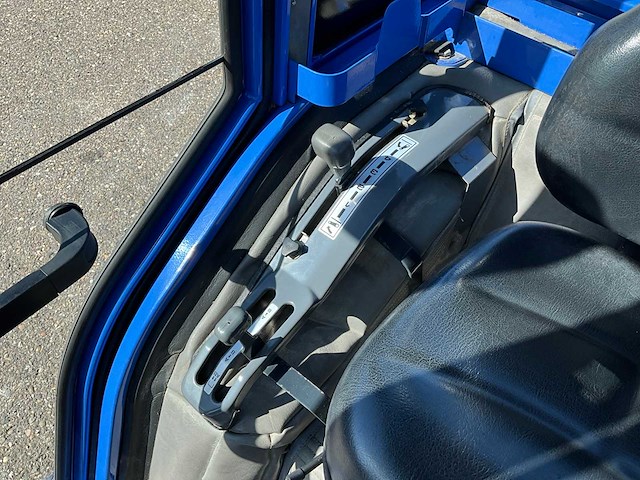 2003 iseki 321 4wd minitractor - afbeelding 15 van  25