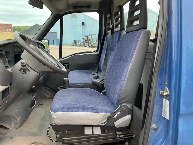 2003 iveco daily 29l9 bedrijfswagen - afbeelding 11 van  13