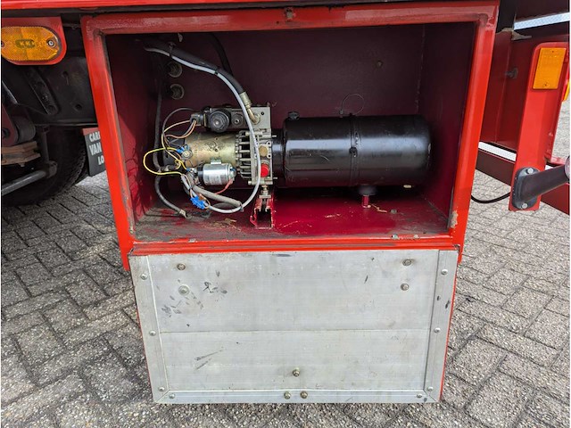 2003 iveco tector ml120e24d paardenwagen - afbeelding 47 van  55