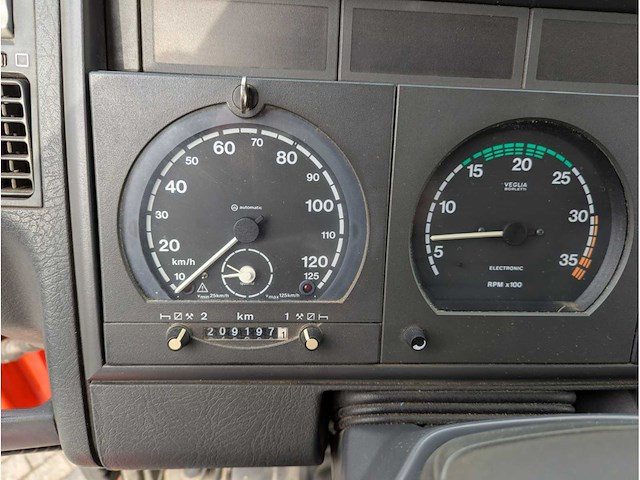 2003 iveco tector ml120e24d paardenwagen - afbeelding 24 van  51