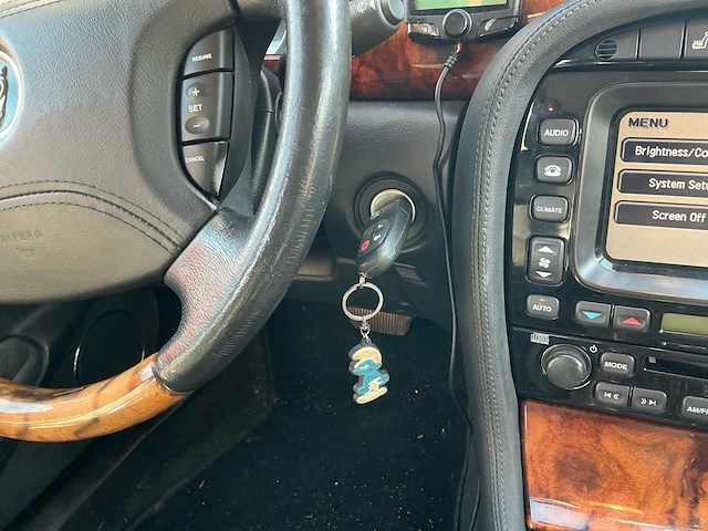 2003 jaguar xj 4.2 v8 executive personenauto - afbeelding 12 van  52