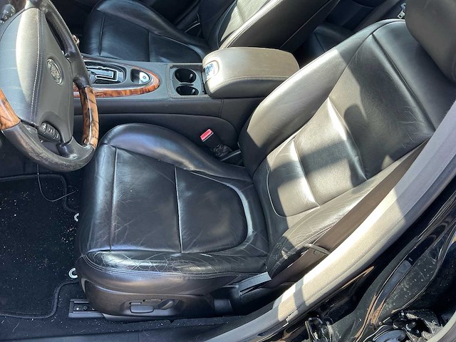 2003 jaguar xj 4.2 v8 executive personenauto - afbeelding 27 van  52