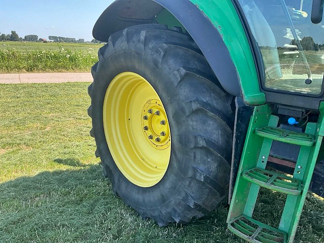 2003 john deere 6920s vierwielaangedreven landbouwtractor - afbeelding 30 van  36