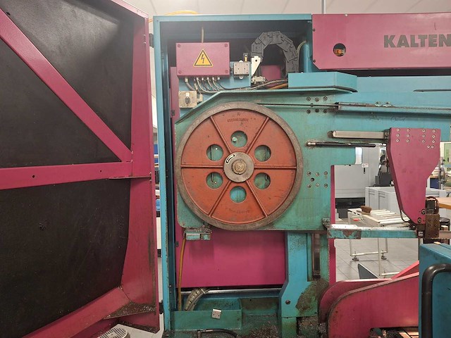 2003 kaltenbach kbr 371 na metalen horizontale lintzaagmachine - afbeelding 10 van  25