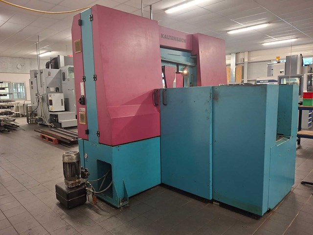 2003 kaltenbach kbr 371 na metalen horizontale lintzaagmachine - afbeelding 21 van  25