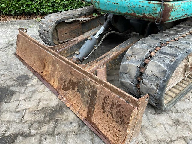 2003 kobelco sk70sr-1e midigraafmachine - afbeelding 12 van  33