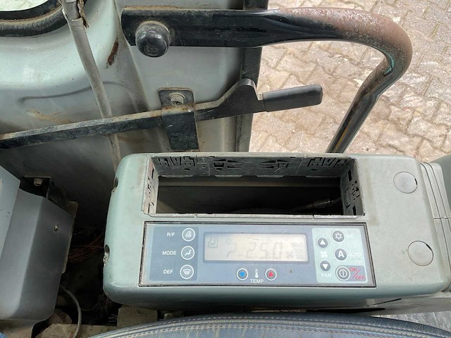 2003 kobelco sk70sr-1e midigraafmachine - afbeelding 30 van  33