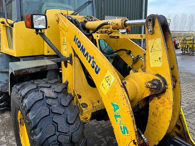 2003 komatsu wa75-3 shovel - afbeelding 27 van  32