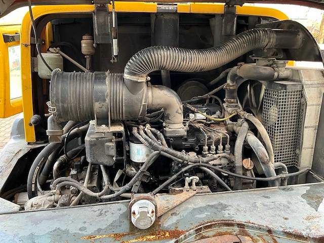 2003 komatsu wa75-3 shovel - afbeelding 17 van  32