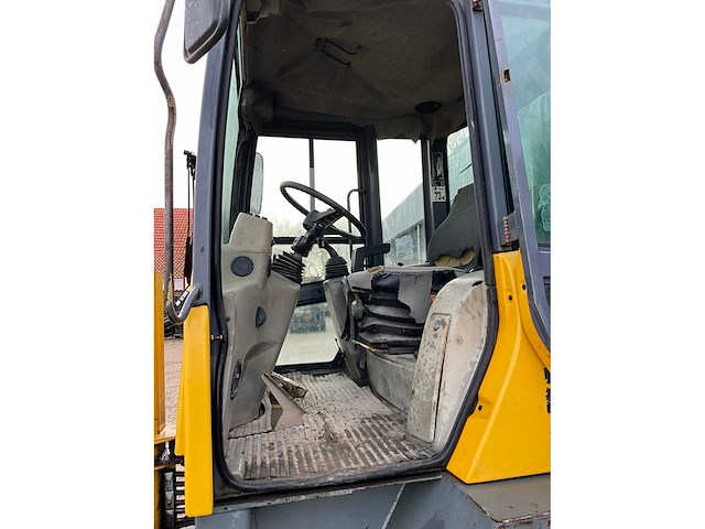 2003 komatsu wa75-3 shovel - afbeelding 21 van  32