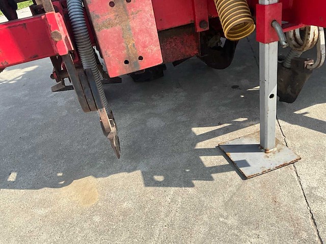 2003 kongskilde aeromat p8 z hkp-super mais zaaimachine 8 rijen - afbeelding 3 van  7