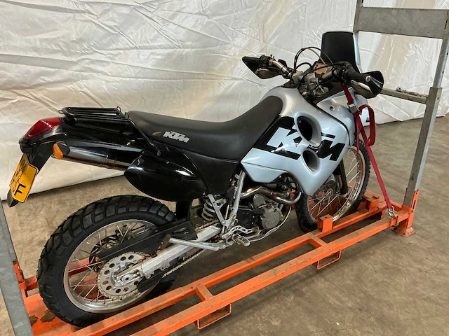 2003 ktm tour 640 lc4 motorfiets - afbeelding 2 van  6