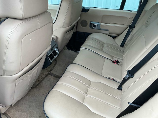 2003 land rover range rover 4.4 v8 vogue personenauto - afbeelding 9 van  34
