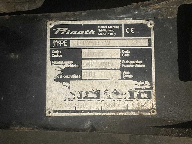 2003 leitwolf prinoth s-w1200m pistebully met sneeuwfrees en schuif - afbeelding 58 van  68