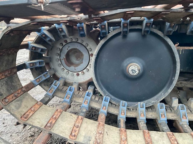 2003 leitwolf prinoth s-w1200m pistebully met sneeuwfrees en schuif - afbeelding 17 van  62