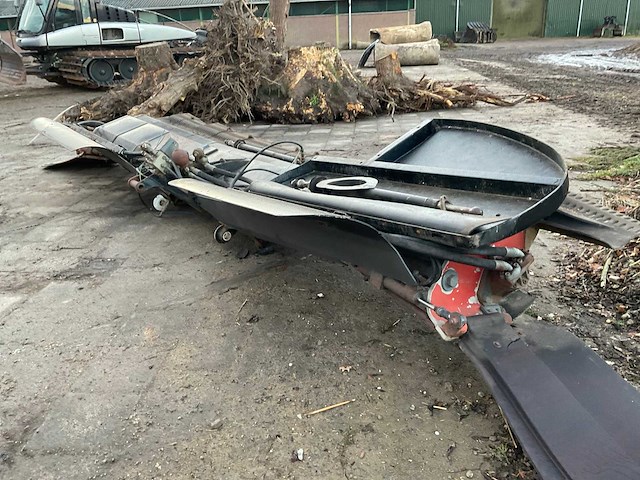 2003 leitwolf prinoth s-w1200m pistebully met sneeuwfrees en schuif - afbeelding 25 van  26